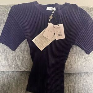 NAADAM Twist-back ribbed ECOVERO™-blend top, navy, small, new with tags.